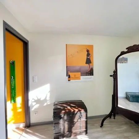 Apartment Le Grenier A Sel - *